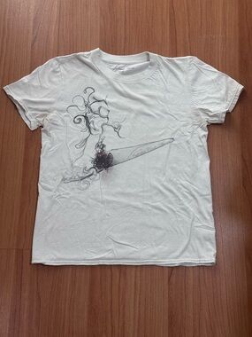 Imperial Circle Apparel Cream Graphic Tee Size Small